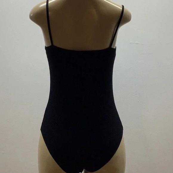 Shein black ribbed bodysuit size large Preloved - Picture 4 of 6